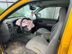 2004 CHEVROLET  COLORADO