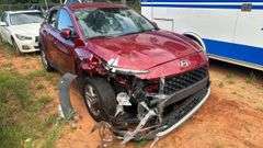 2023 HYUNDAI  KONA