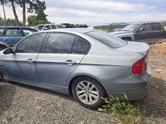 2006 BMW  325I