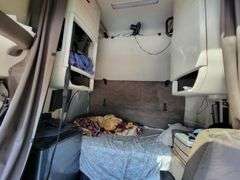 2015 VOLVO TRUCK  VNL