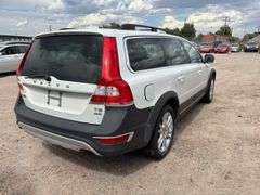 Title - 2016 VOLVO  XC70