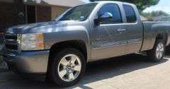 Clean title - 2009 CHEVROLET  SILVERADO