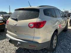 REBUILT RESTORED TITLE  - 2011 CHEVROLET  TRAVERSE