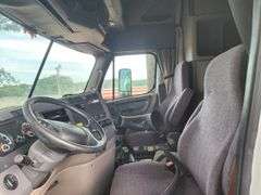 TITLE-2015 FREIGHTLINER  CASCADIA