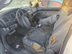2006 TOYOTA  TACOMA