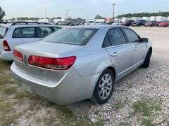 2010 LINCOLN  MKZ
