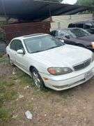 2001 INFINITI  I30
