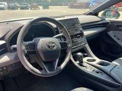 2020 TOYOTA  AVALON