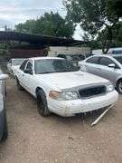 2010 FORD  CROWN VICTORIA