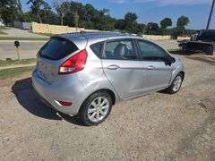 2011 FORD  FIESTA