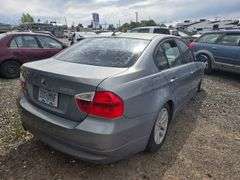 2006 BMW  325I