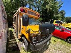 2012 FORD  E-350