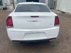 2016 CHRYSLER  300
