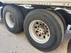 2006 FREIGHTLINER  COLUMBIA