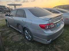 2013 TOYOTA  COROLLA