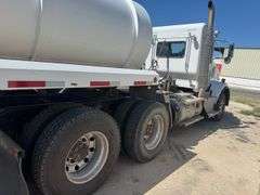 2014 KENWORTH  T8 SERIES