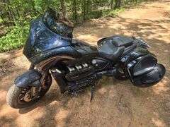 2022 TRIUMPH   ROCKET3R BLACK-SPECIAL EDITION