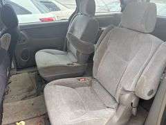 2006 TOYOTA  SIENNA