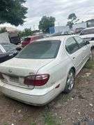 2001 INFINITI  I30