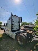 2015 VOLVO TRUCK  VNL