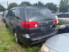 2006 TOYOTA  SIENNA
