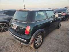 2004 MINI  COOPER