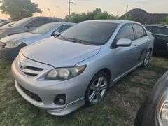 2013 TOYOTA  COROLLA