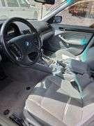 2003 BMW  325I