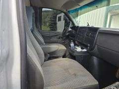 TITLE-2004 GMC  SAVANA