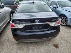 2013 HYUNDAI  SONATA
