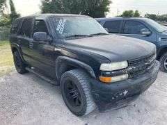 2001 CHEVROLET  TAHOE