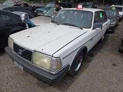 1991 VOLVO  240 SERIES