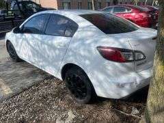2010 MAZDA  MAZDA3