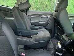 2011 CHEVROLET  TRAVERSE