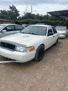 2010 FORD  CROWN VICTORIA