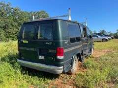 2000 FORD  E-150