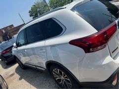 2017 MITSUBISHI  OUTLANDER