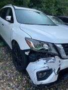 2017 NISSAN  PATHFINDER