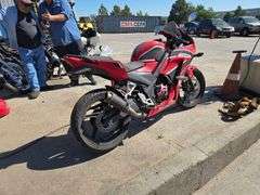 2017 HONDA  CBR300R