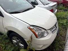 2013 NISSAN  ROGUE