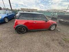 Clean Title - 2006 MINI  COOPER
