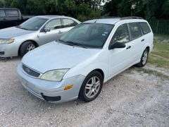 2005 FORD  FOCUS