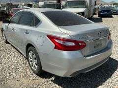 SALVAGE TITLE - 2016 NISSAN  ALTIMA