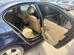 2006 BMW  525I