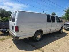 2002 FORD  E-250