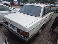 1991 VOLVO  240 SERIES