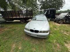 2002 BMW  540I