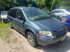 2006 CHRYSLER  TOWN AND COUNTRY