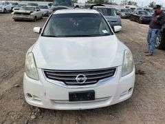 2010 NISSAN  ALTIMA