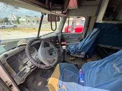 2006 FREIGHTLINER  COLUMBIA